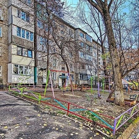 Апартаменты На Улице Клочкова, 128 Almaty Ngoại thất bức ảnh
